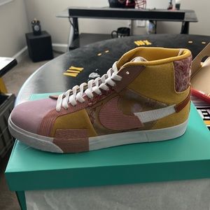 NIKE SB ZOOM BLAZERS